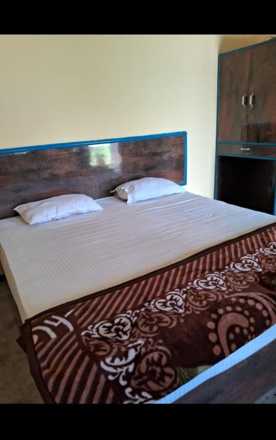 Blue Sky Homestay Khajurāho المظهر الخارجي الصورة