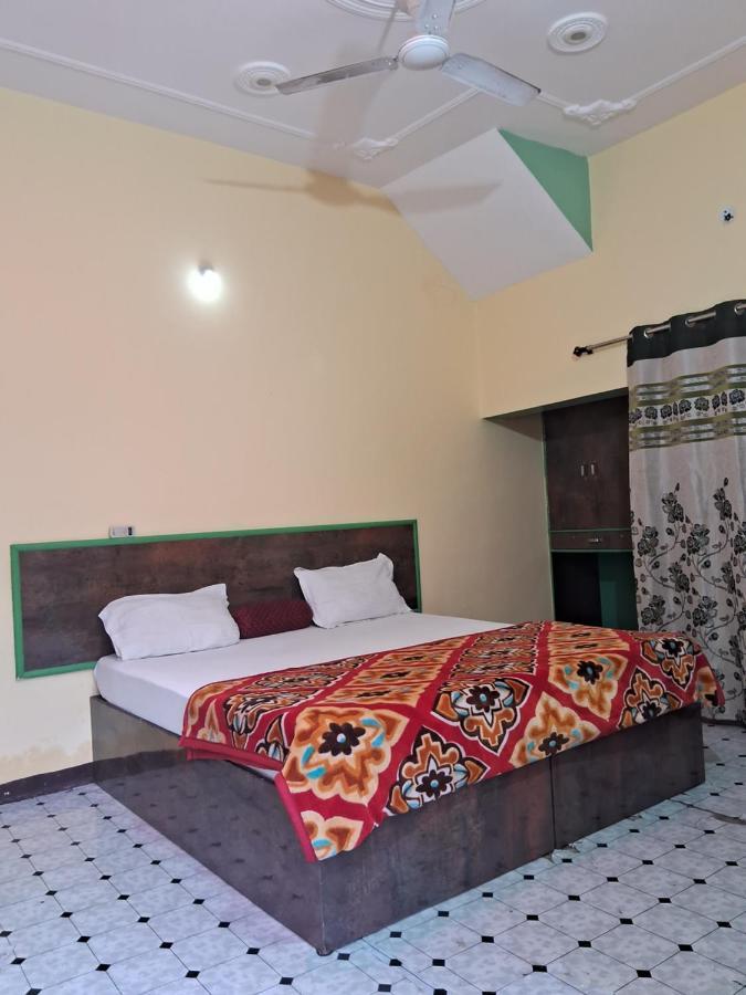 Blue Sky Homestay Khajurāho المظهر الخارجي الصورة