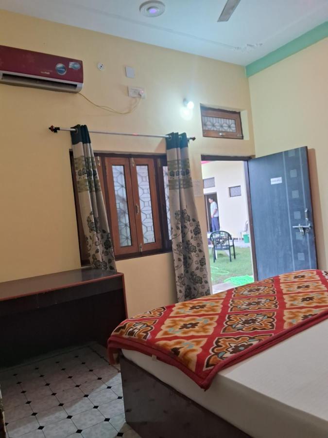 Blue Sky Homestay Khajurāho المظهر الخارجي الصورة