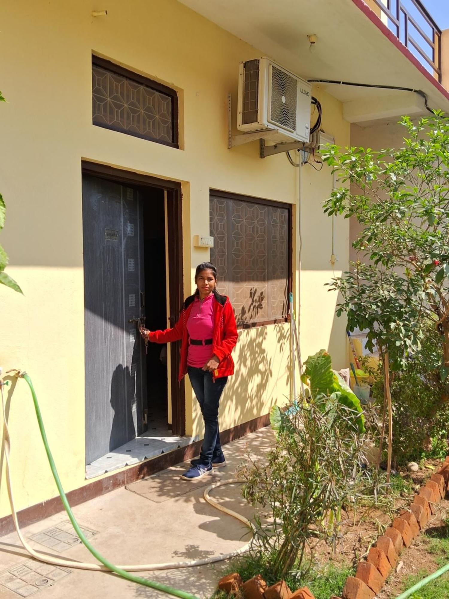 Blue Sky Homestay Khajurāho المظهر الخارجي الصورة
